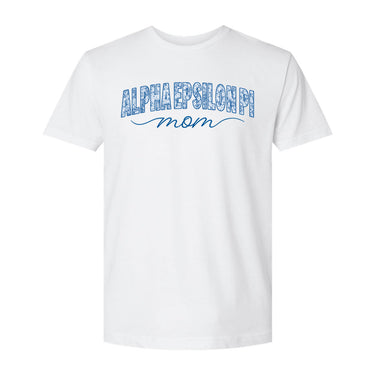 Front view of white t-shirt featuring daisy flower mom graphic.